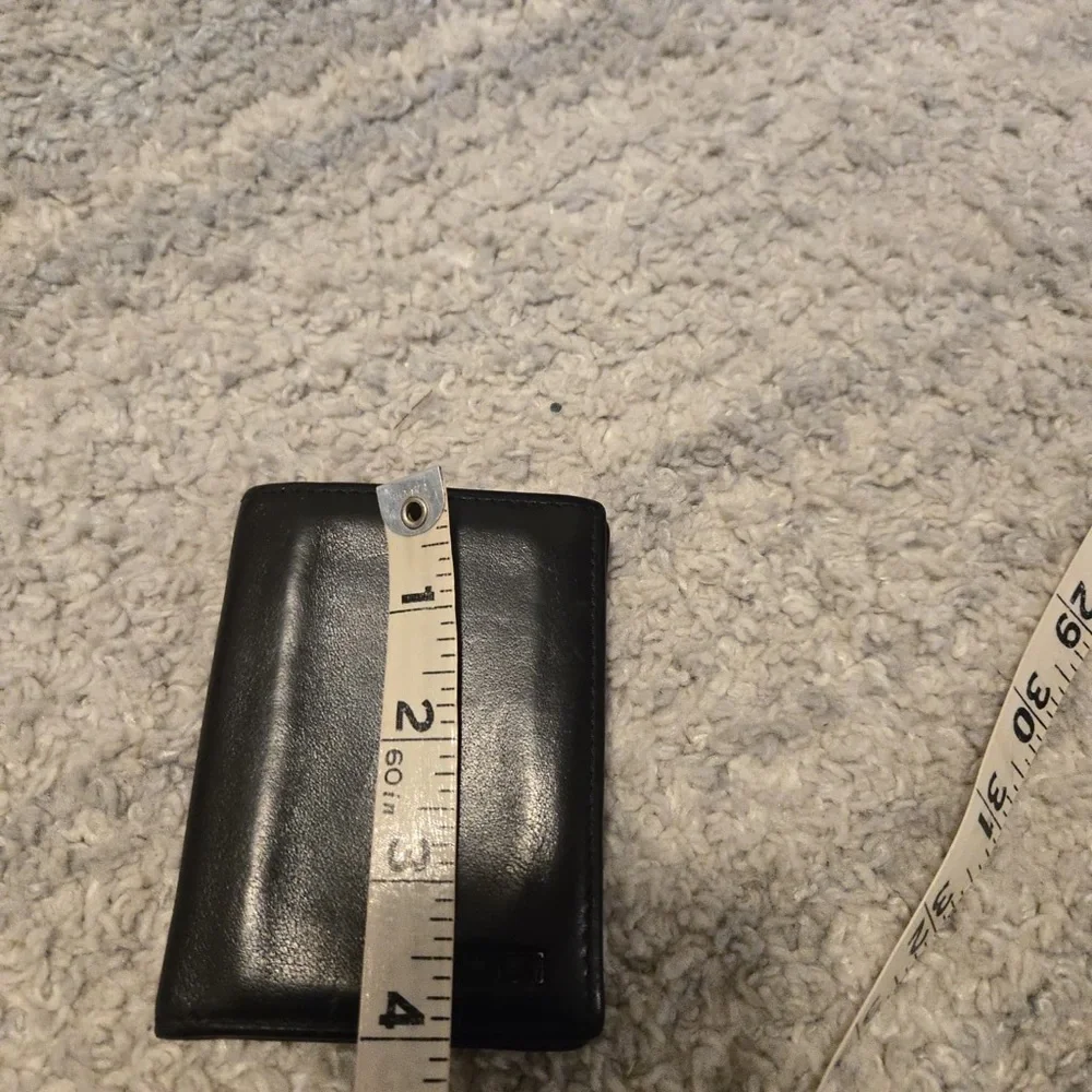 Tumi Wallet Leather Black Bi Fold